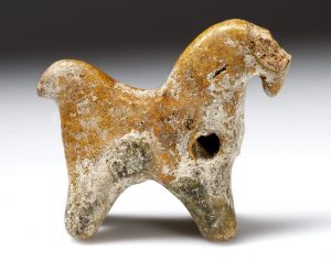 Foyerpräsentation – Mittelalterliches und frühneuzeitliches Spielgerät und Kinderspielzeug aus Südthüringen @ Steinsburgmuseum
